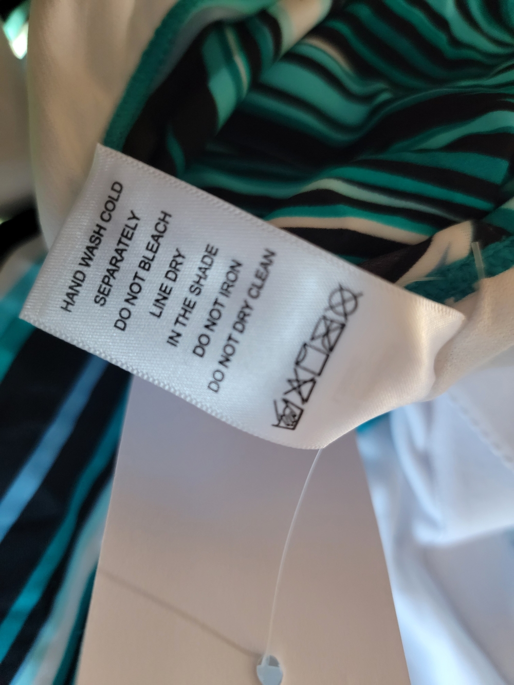 V-neck Prism Sarong Front Stylish One Piece Swimsuit Aqua & Black Sixe 3X - Picture 9 of 10
